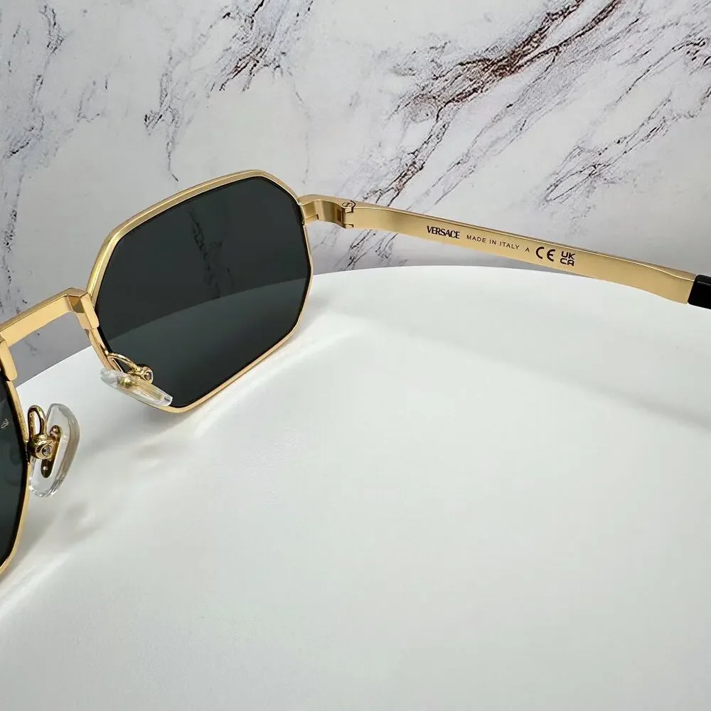 New VERSACE Sunglasses Gold Metal Rectangle Greca Logo Grey Lens Retro Authentic